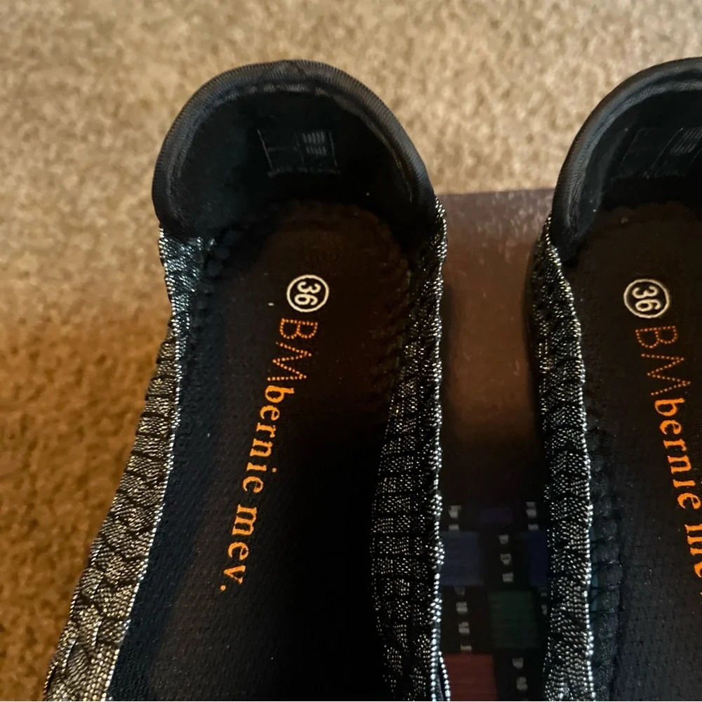 Bernie Mev Black silver shimmer catwalk Woven Flats new in box  memory foam